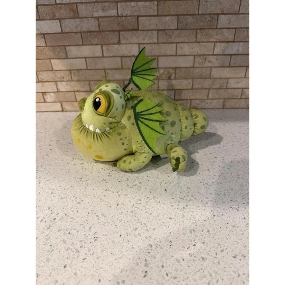 How to Train‎ Your Dragon Gronckle Plush Universal